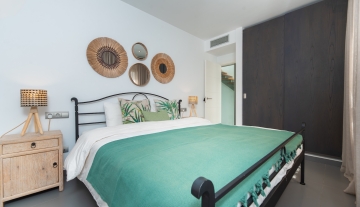 Resa Estates Ibiza Jesus townhouse 3 bedrooms te koop sale bedroom .jpg